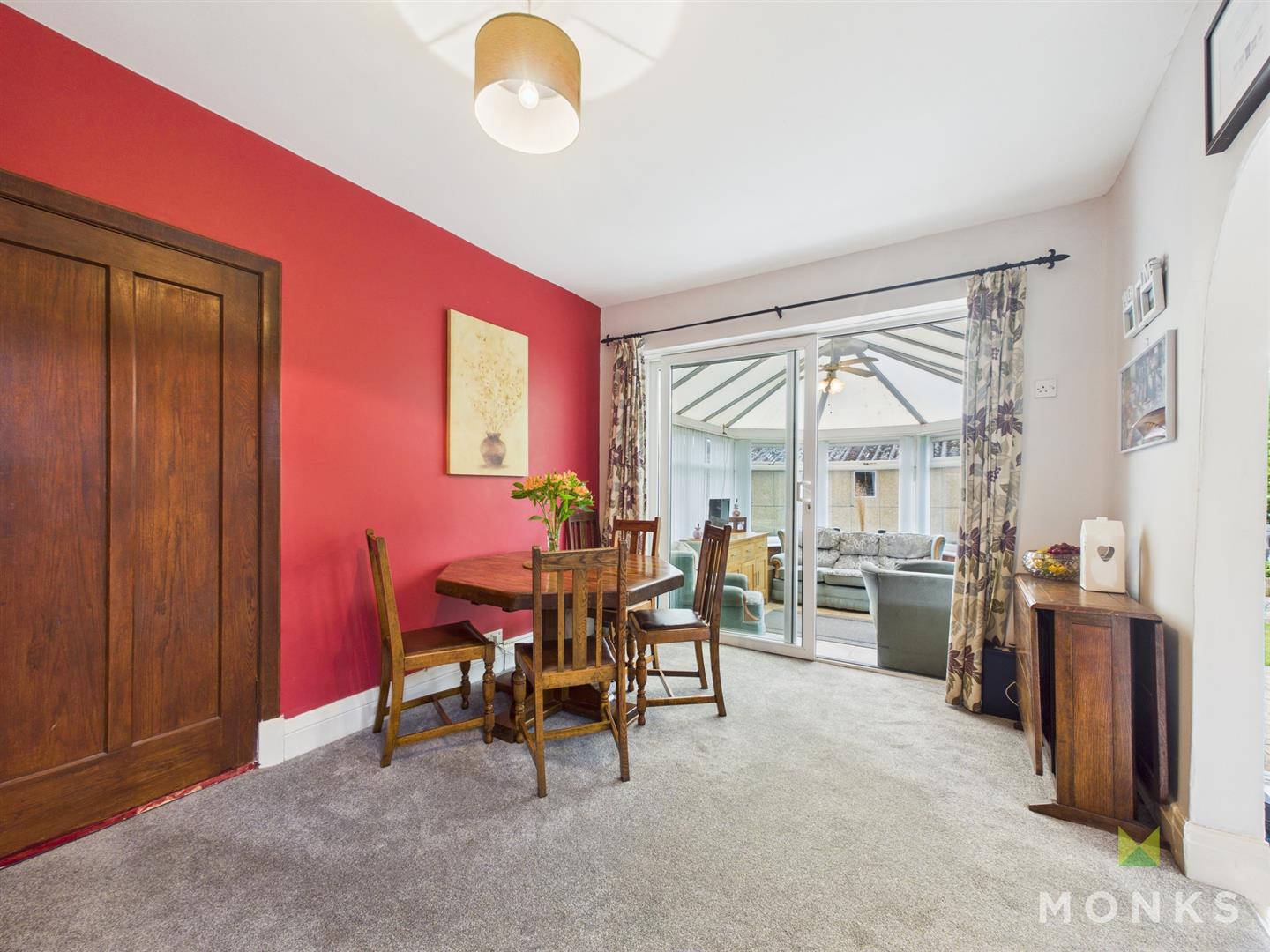 59 Harlescott Crescent, Shrewsbury, SY1 3AX For Sale